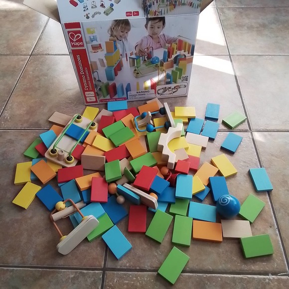 stem Other - HAPE Dynamo Dominoes Building Set 100+ Pieces STEM Toys
